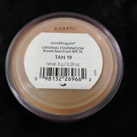 bareMinerals Original Foundation Tan 19 (279,283) - Picture 2 of 3